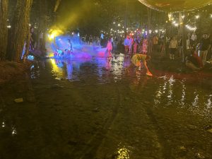 Годината на коня: нематериално културно наследство, AI разпалват празничните разходи в Пекин