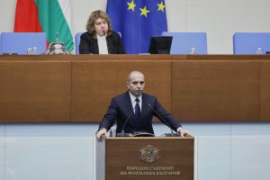 Председателят на НАОА връчи на Ректорa на УНСС свидетелство за най-висока оценка за институционална акредитация
