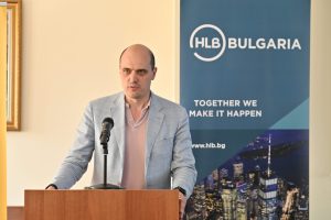Зам. – председателите на КФН – Диана Йорданова и Пламен Данаилов, сред официалните гости на церемонията по награждаването от националния конкурс „Млад одитор“ 2025 г.