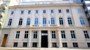 Министър Адемов: Подготвя се механизъм за подкрепа, ако цените на горивата продължат да се покачват