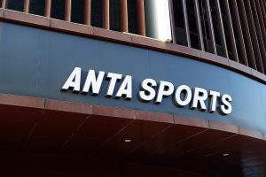 Община Етрополе получи нов сметосъбиращ камион по проект за управление на биоразградимите отпадъци