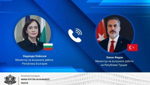 Министър Надежда Нейнски проведе телефонен разговор с министъра на външните работи на Република Турция Хакан Фидан