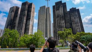 Сондата чува, че не са извършвани проверки на място на мрежата на скелето преди пожара в Тай По